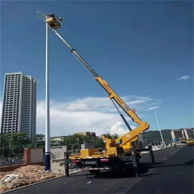 武邑县维修路灯的曲臂升降车出租